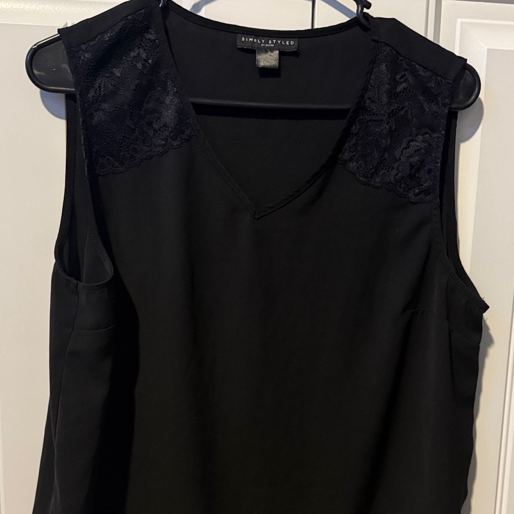 Simply Styled Women's Black Sleeveless Blouse